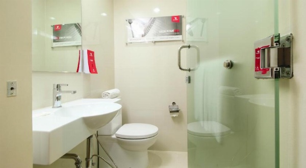 Red Planet Manila Aseana City image 20